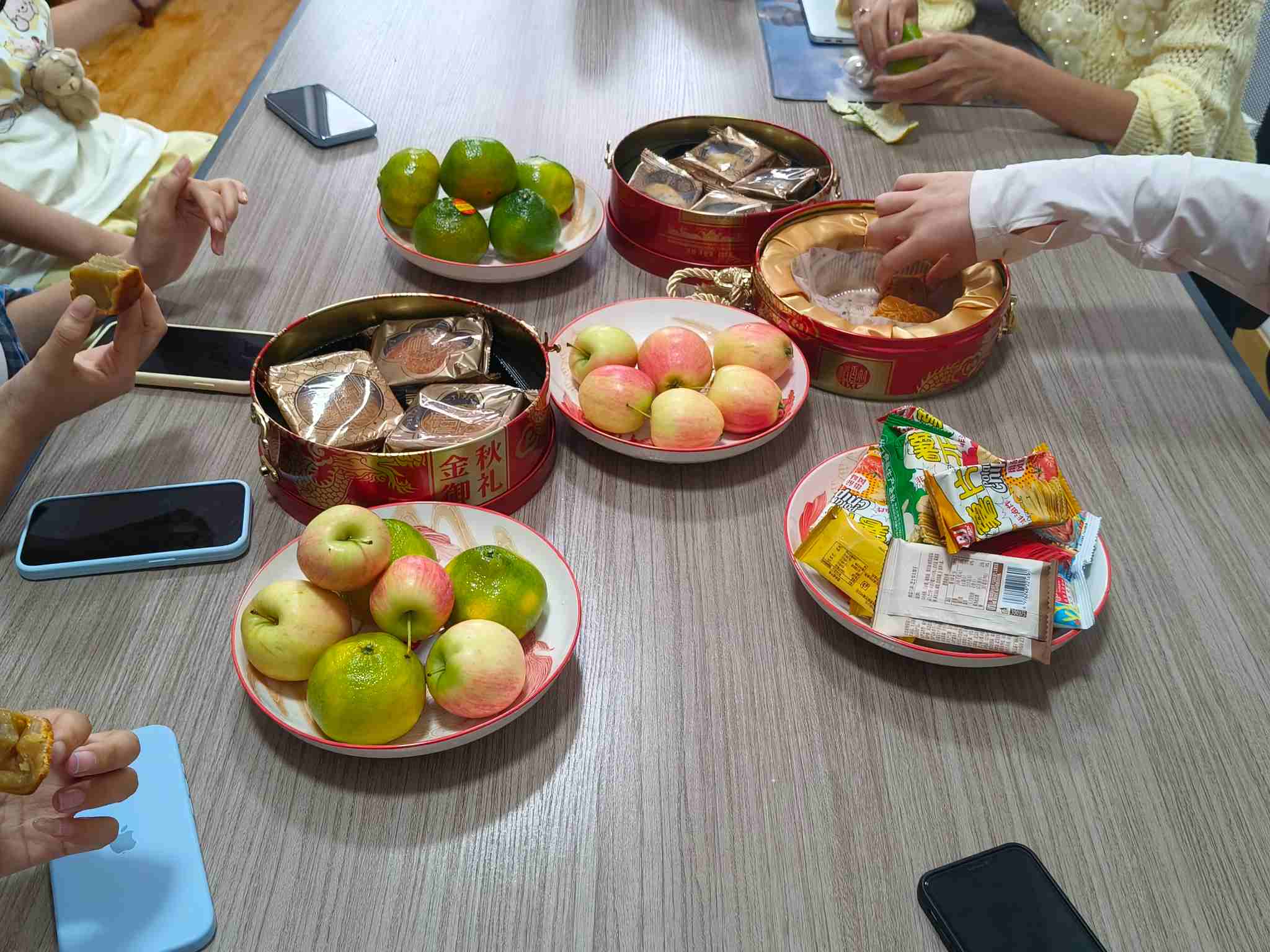 ゼメイジアが温かいアフタヌーンティーを開催